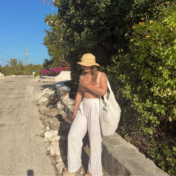 Meet your Posher, Charlotte - Picture 1 of 1